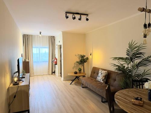 GO4Portugal - Magna - Sea view apartment Airco, balcony & pool