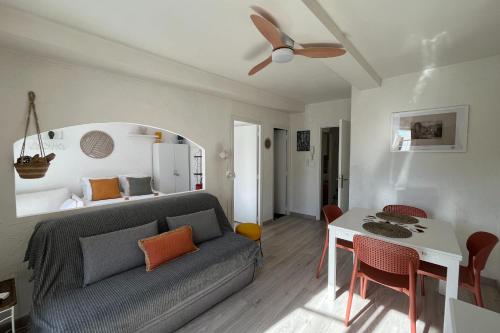 "LA PIOL" apartment in the heart of Hyères