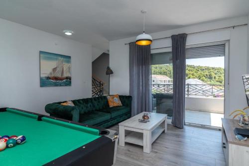 Villa Goldy holiday home Trogir-Čiovo