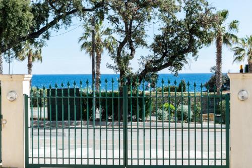 Bright cocoon in Sainte-Maxime - close to the sea