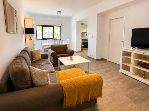 Stylish Apartment with Pool near Vilamoura Marina