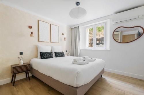 A063 Superbe 2 chambres avec terrasse Centre