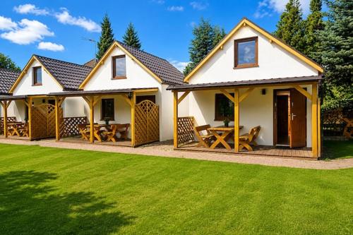 Cottages for 4 people with a swimming pool, Dziwnówek