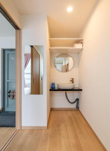 -Arai building- A 6-minute walk from Itabashi Station!