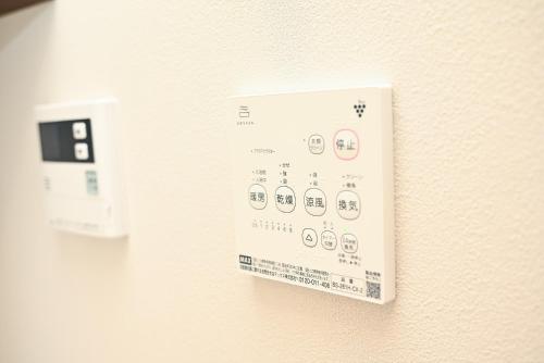 NY Hotel Premium 2 新宿3階建て4室1バスルーム1シャワー3トイレ
