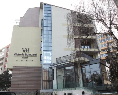 Victoria Bulevard Hotel — Property building