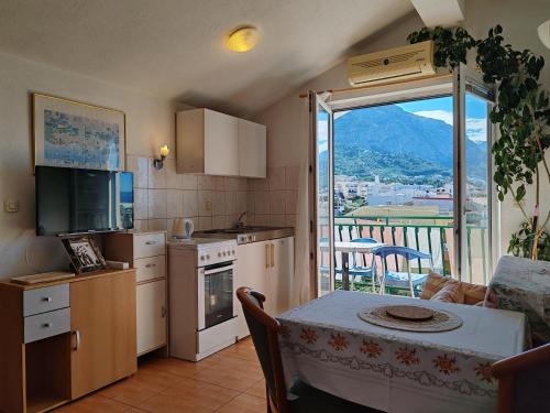 The best location in Makarska,free P,apt Mile,bikes
