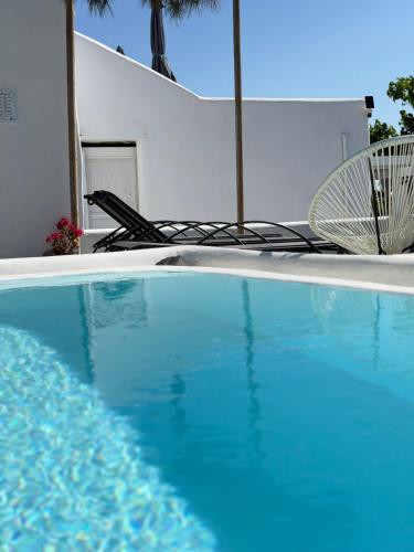 Piscina a Cueva Con Vista Studios o a prop