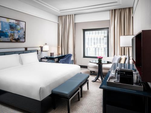 The Hotel Galleria Jeddah, Curio Collection by Hilton