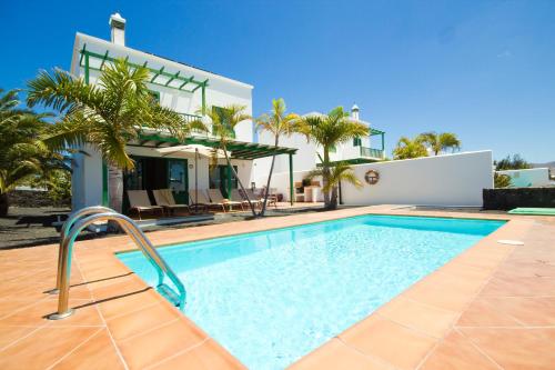Villas Costa Papagayo - By AZ Rentals