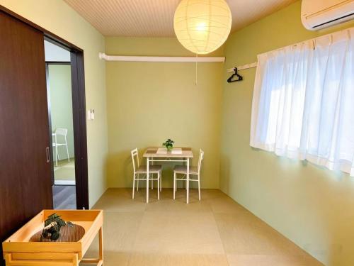 Tenmabashi 2-Bedroom Home - 60 sqm - Sleeps 6