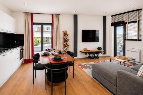 LIV - Upscale Athenian Apartments