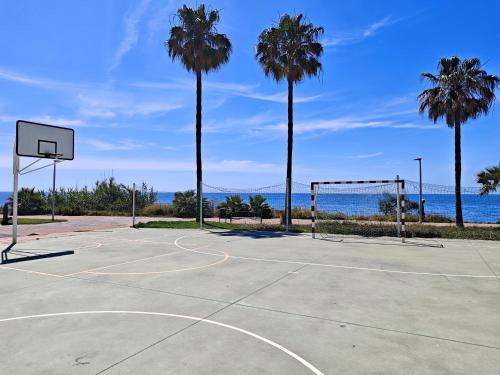 Beachfront Penthouse & SPA & Pools & Gym – EHHouse photo 42