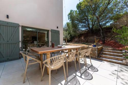 Villa with pool & large garden Ste-Maxime