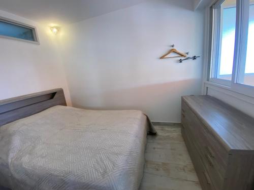 Appartement T2 avec terrasse sud - Accès plage