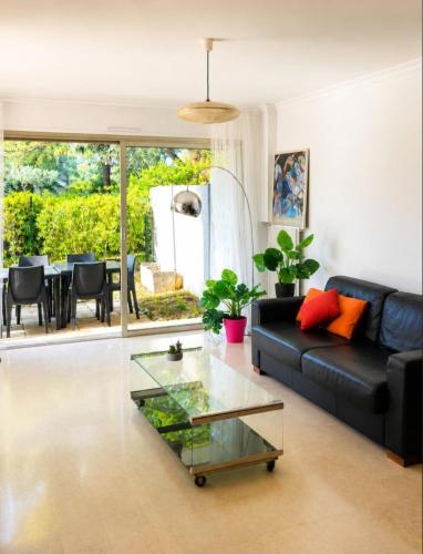 Le Grand Jardin d'Azur - Antibes - 130 m2 jardin, piscine, parking - 6-8 personnes