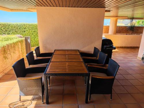 Luxury 3 Bedrooms, Private Heated Pool - EHHouse photo 34