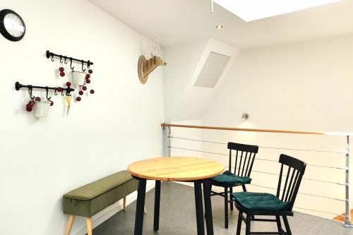 Beautiful duplex with AC - Place du Palais