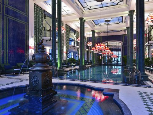 Hotel de la Coupole - MGallery — Pool view