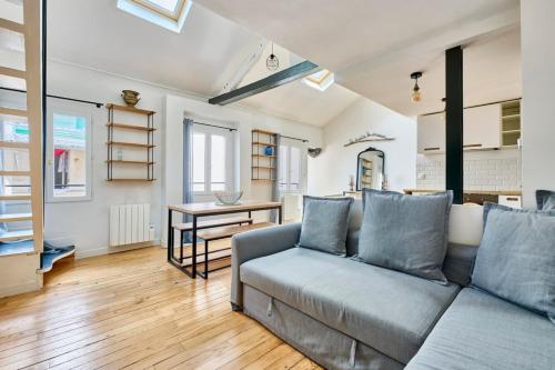 Bastille 12th Apartment with Mezzanine managed by Mey Agency
