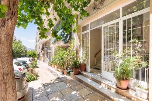 Charming Tosista Apartment -Cozy, Central, Stylish