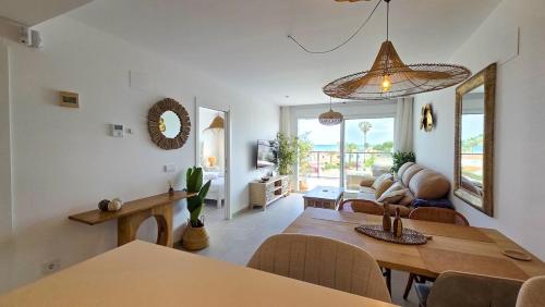 Bella Beach apartment by costablancarent