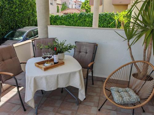 Mediterranean Garden Retreat