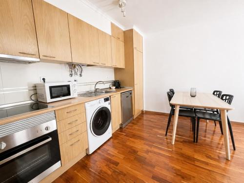 Historic Charm - Prime Location & Parking