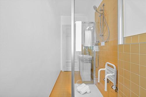 -Gorgeous 3Bedroom- Penthouse Near Duomo