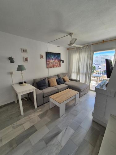 Apt Erisa en Torremolinos dos min de la playa, Puerto Marina