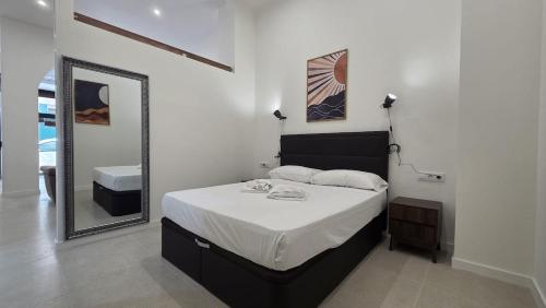 Studio Center with Terrace by Costablancarent