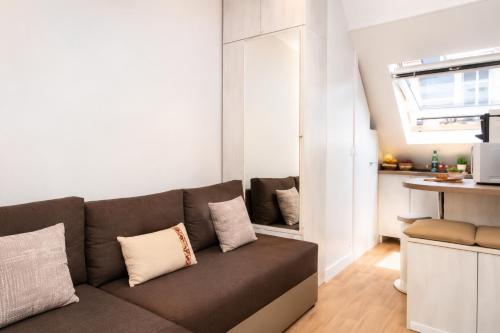 Studio 9m2 30 NUITS MINIMUM à bail mobilité