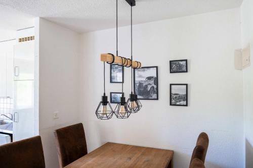 Bright 2BR Davos Apt with Parking and Balcony