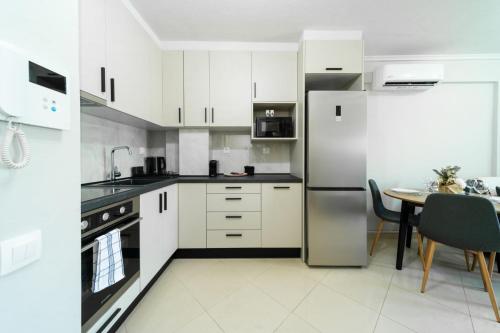 Jason's CityView Apartment