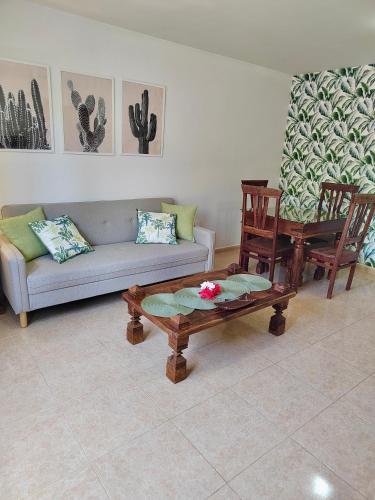 Tamarindo 63, dunes and sun