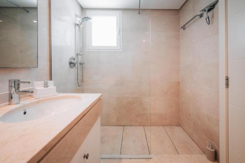 Frontline Golf Penthouse Lagoon & SPA – EHHouse photo 12