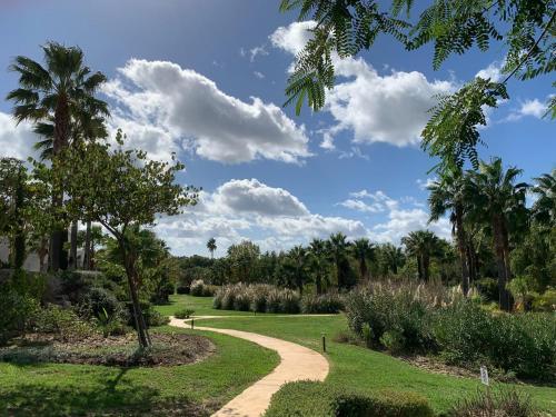 Frontline Golf Penthouse Lagoon & SPA – EHHouse photo 32