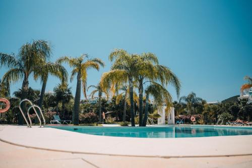 Frontline Golf Penthouse Lagoon & SPA – EHHouse photo 29