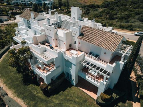 Frontline Golf Penthouse Lagoon & SPA – EHHouse photo 46