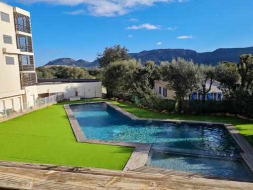 4 person apartment Terrace and pool