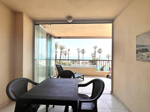 Albatros II - Apartamento frente al mar