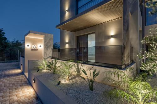 Naeva Luxury Apartments - Garden