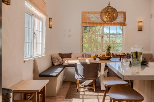 Quinta da Galina by Portucasa