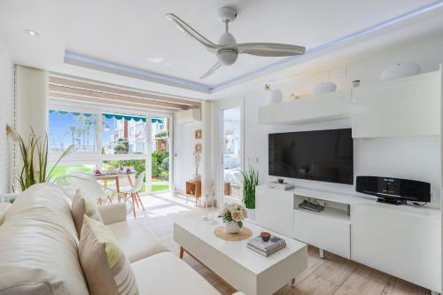 Luxury White Summer Benalmadena photo 12
