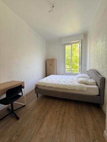 Lovely 3 rooms Nice riquier next to Port with AC!