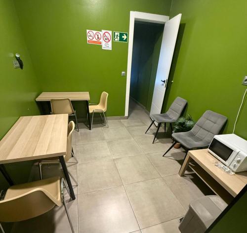 Hostel BM19