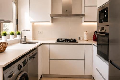Aura Home | 5 min Playa San Juan | Parking
