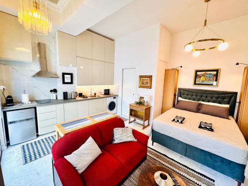 Charming Studio 5min walk from Palaio Faliro beach