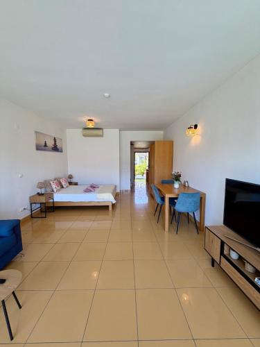 NEW Listing - ColorBay Studio at Marina, Albufeira