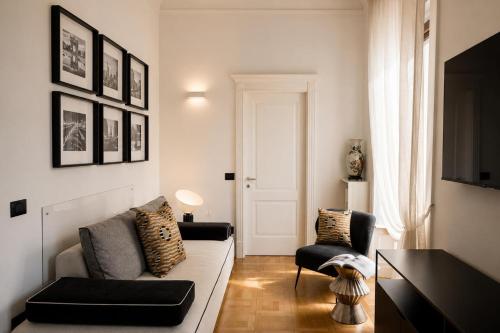 ComeCasa Sforza Chic Stay -10 Min Walk from DUOMO